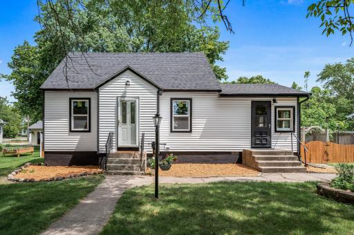 404 8th Avenue S, Princeton, MN 55371