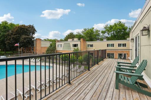 33-web-or-mls-W 22nd St 304-3105-906.jpg