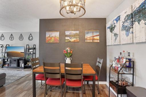 10-web-or-mls-W 22nd St 304-3105-010.jpg