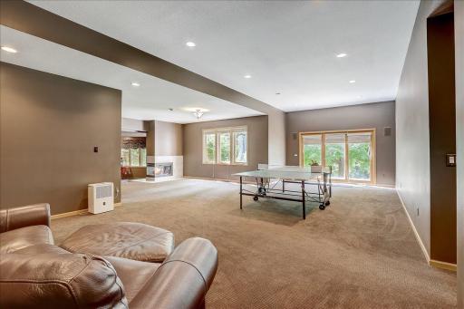 22417 Livery Court, Lakeville, MN 55044