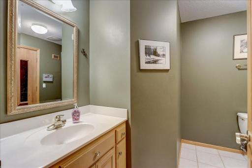 22417 Livery Court, Lakeville, MN 55044