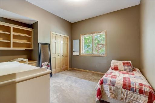 22417 Livery Court, Lakeville, MN 55044