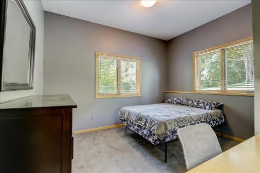 22417 Livery Court, Lakeville, MN 55044