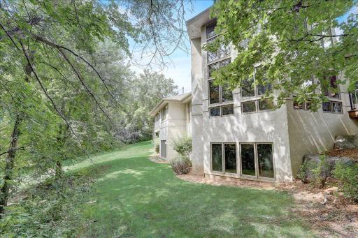 22417 Livery Court, Lakeville, MN 55044