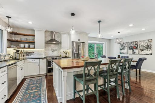 8665 Black Maple Drive, Eden Prairie, MN 55344