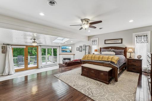 8665 Black Maple Drive, Eden Prairie, MN 55344