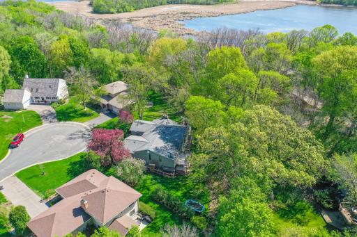 8665 Black Maple Drive, Eden Prairie, MN 55344