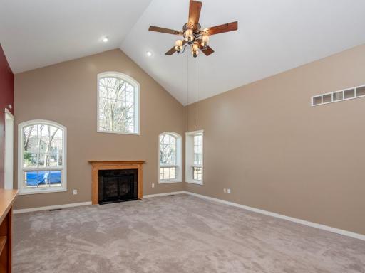 1015 Sycamore Street W, Stillwater, MN 55082