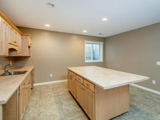 1015 Sycamore Street W, Stillwater, MN 55082