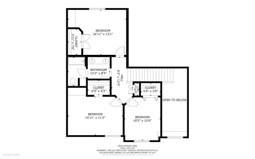 1015 Sycamore Street W, Stillwater, MN 55082