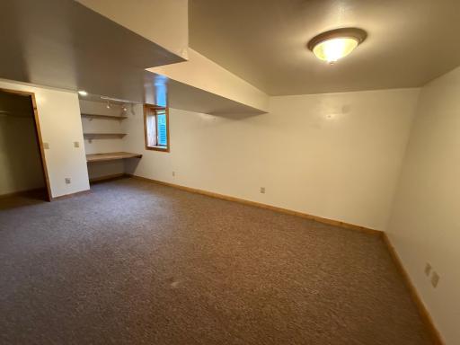 19 1st Avenue NE, Saint Joseph, MN 56374