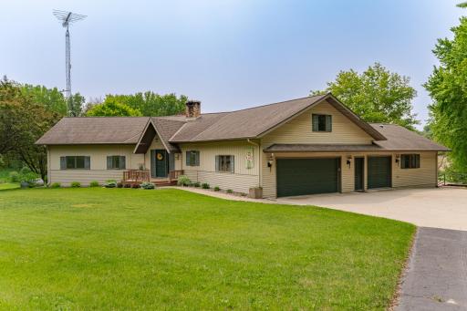 8706 Town Hall Road NW, Byron, MN 55920