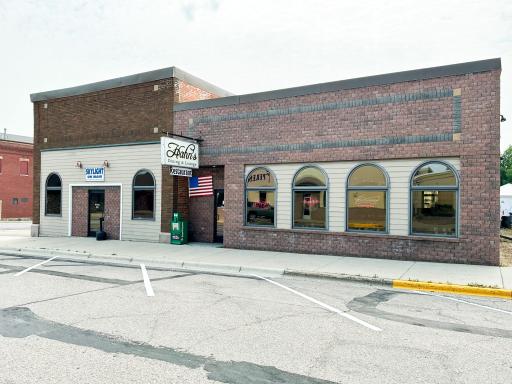 204 N Main Street, Winthrop, MN 55396