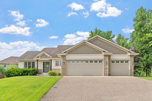 6426 84th Street NE, Monticello, MN 55362