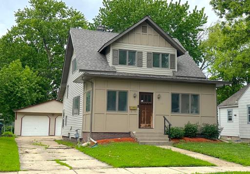 607 9th Street NW, Austin, MN 55912