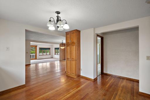 18121 N Diamond Lake Road, Dayton, MN 55327