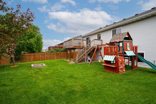 20250603-1094VoyagerSt_StCloud_Exterior-3.jpg