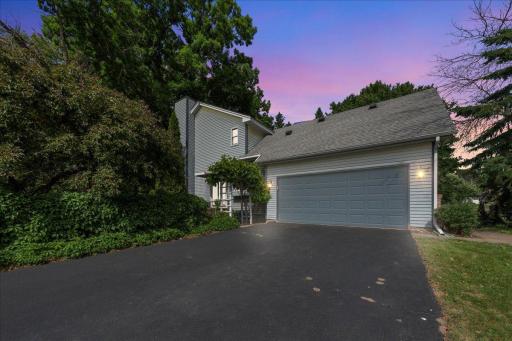 12065 Gantry Lane, Saint Paul, MN 55124