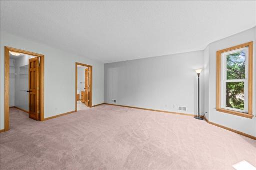 12065 Gantry Lane, Saint Paul, MN 55124