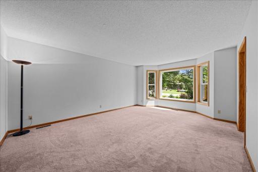 12065 Gantry Lane, Saint Paul, MN 55124
