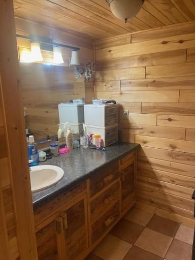 806 Central Avenue N, Park Rapids, MN 56470