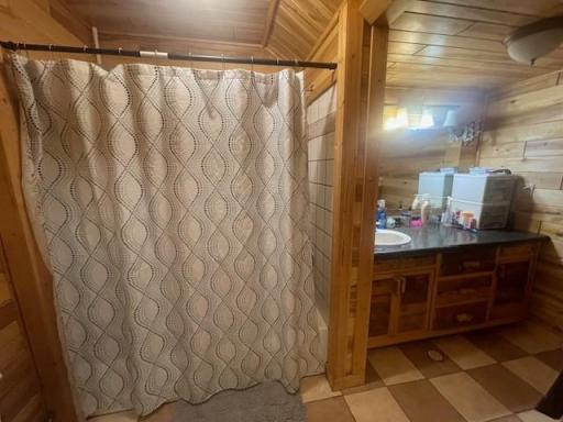 806 Central Avenue N, Park Rapids, MN 56470
