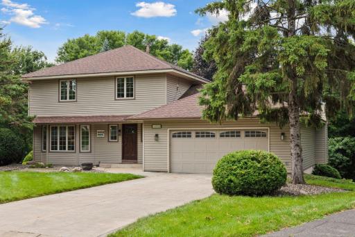 14650 40th Place N, Minneapolis, MN 55446