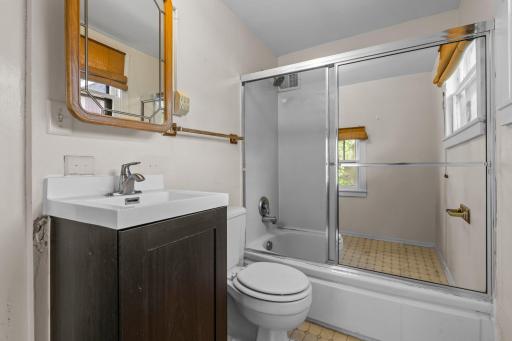 Well-appointed full bathroom, perfect for convenience and comfort.