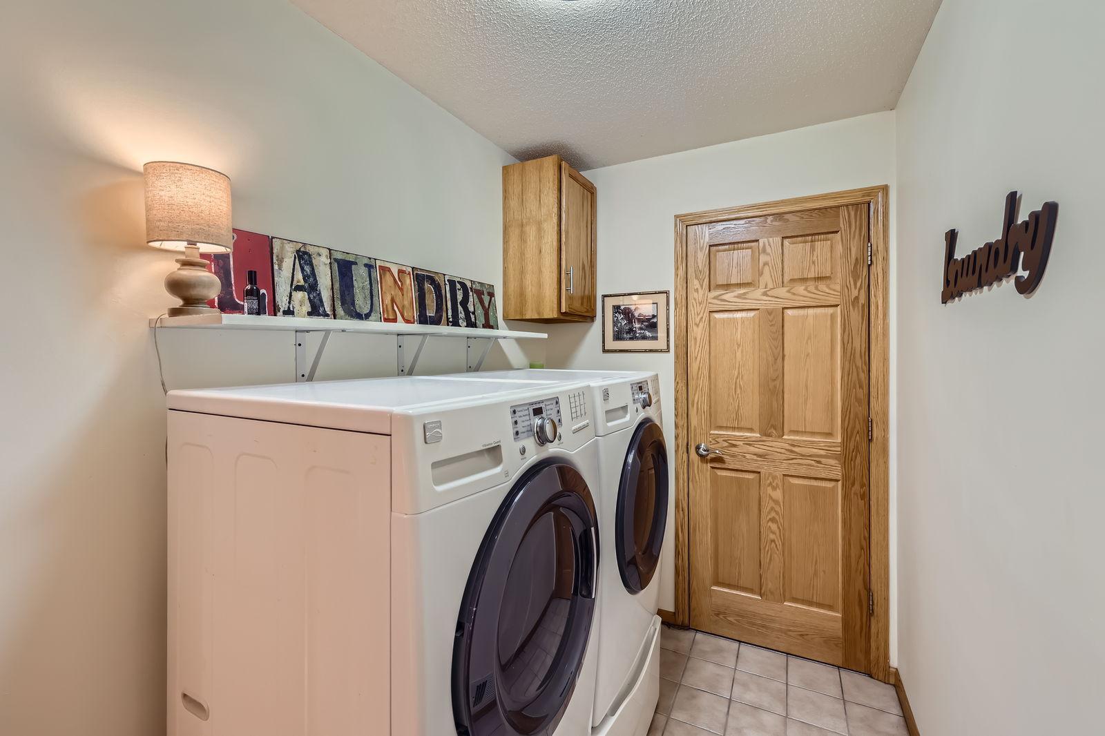 12564 Isanti St NE - Web Quality - 029 - 41 Laundry Room.jpg