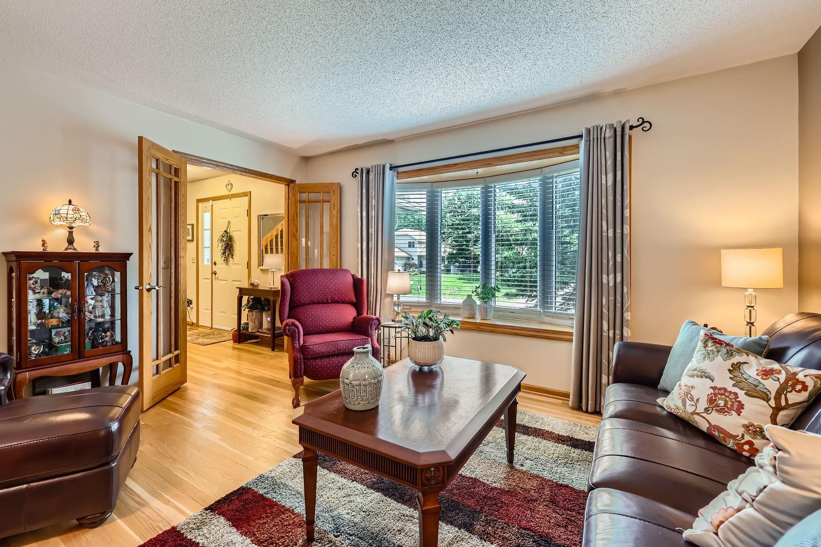 12564 Isanti St NE - Web Quality - 009 - 07 Living Room.jpg