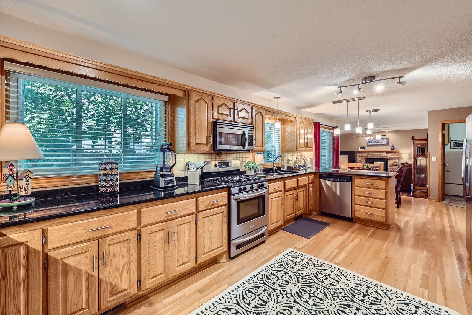 12564 Isanti St NE - Web Quality - 014 - 16 Kitchen.jpg