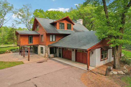 9590 Woodhill Boulevard, Lakeville, MN 55044