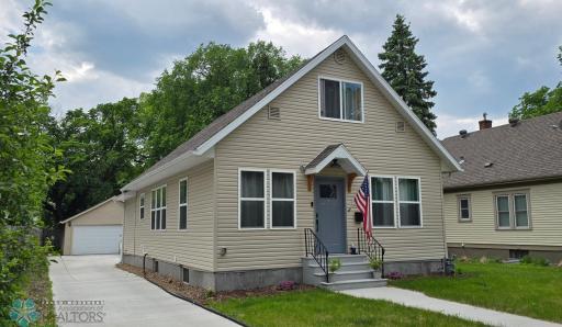 1442 11th Avenue S, Fargo, ND 58103