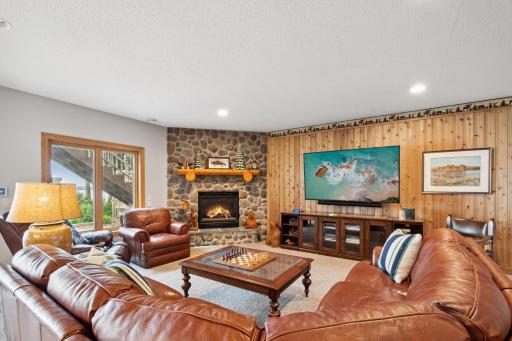 10097 Wyoming Avenue, Chisago City, MN 55013