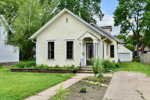 415 W Wabasha Street, Winona, MN 55987