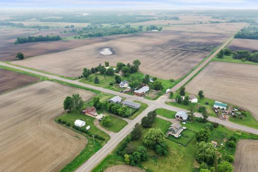 4406 409th Avenue NW, Braham, MN 55006