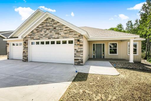 5948 Rivers Edge Drive, Saint Cloud, MN 56303