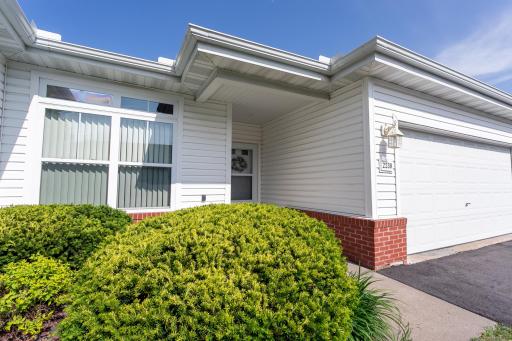 2230 Lower Afton Road E, Saint Paul, MN 55119