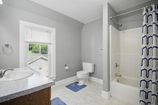 422 Dartt Avenue, Owatonna, MN 55060