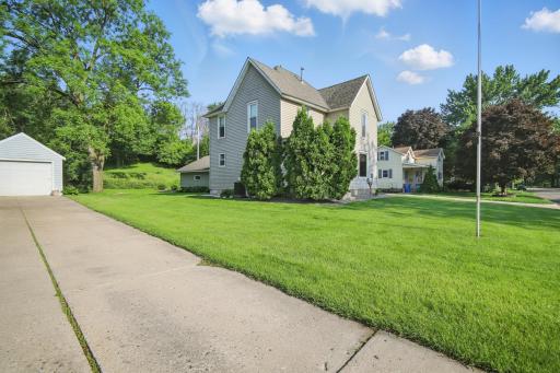 422 Dartt Avenue, Owatonna, MN 55060