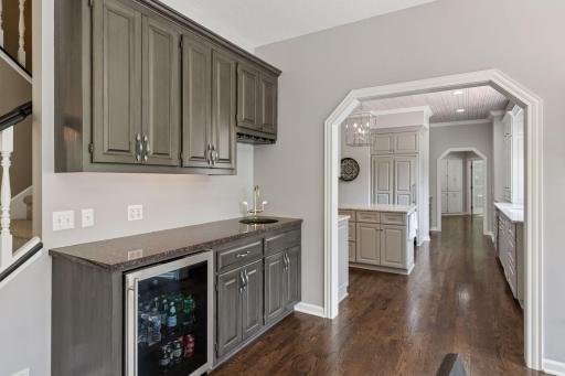 9320 Abigail Court, Inver Grove Heights, MN 55077