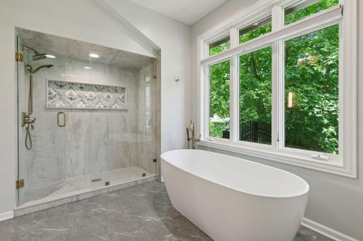 9320 Abigail Court, Inver Grove Heights, MN 55077