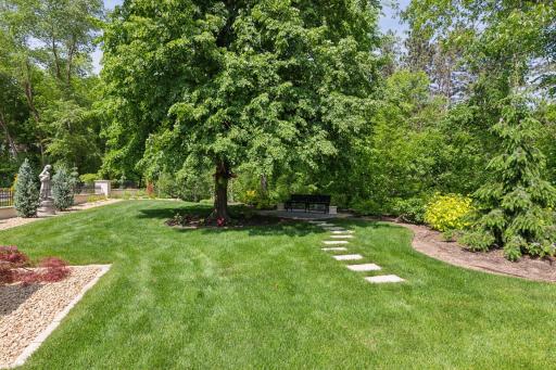 9320 Abigail Court, Inver Grove Heights, MN 55077