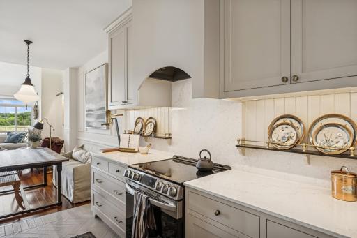 18322 Cattail Court, Eden Prairie, MN 55346