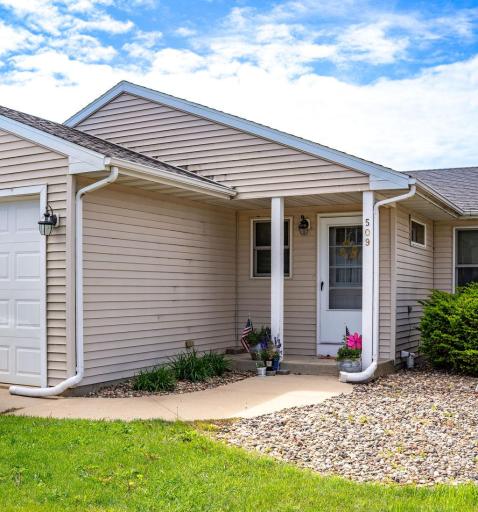 509 Clyde Street, West Concord, MN 55985