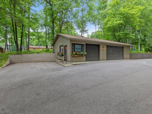 8543 Birchwood Hills Road, Lake Shore, MN 56468