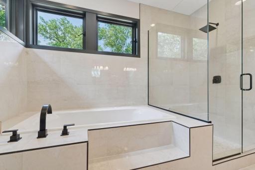 3850 Lone Cedar Lane, Chaska, MN 55318