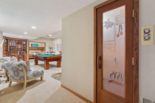 3850 Lone Cedar Lane, Chaska, MN 55318