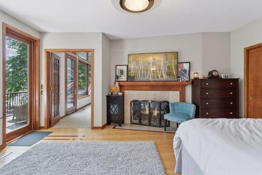 3850 Lone Cedar Lane, Chaska, MN 55318