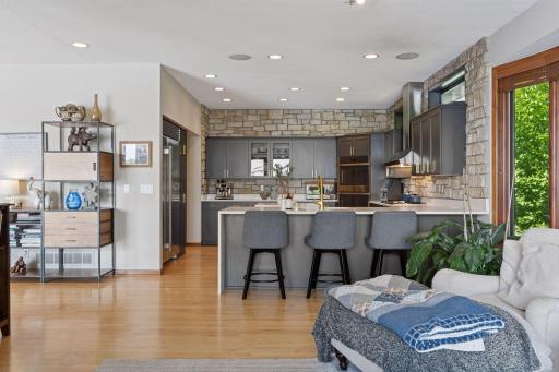 3850 Lone Cedar Lane, Chaska, MN 55318